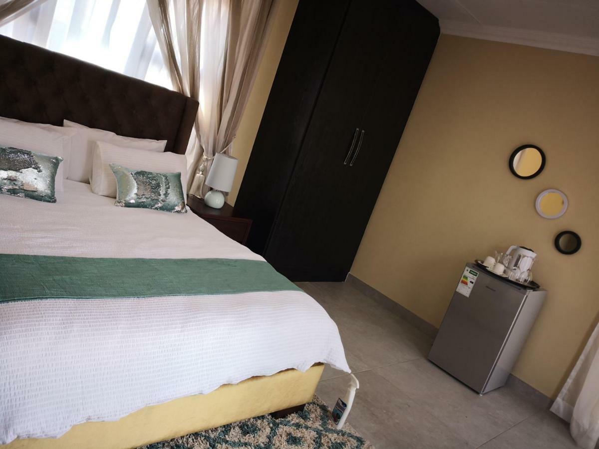 Mmakgabo Boutique Lodge Бела-Бела Екстер'єр фото